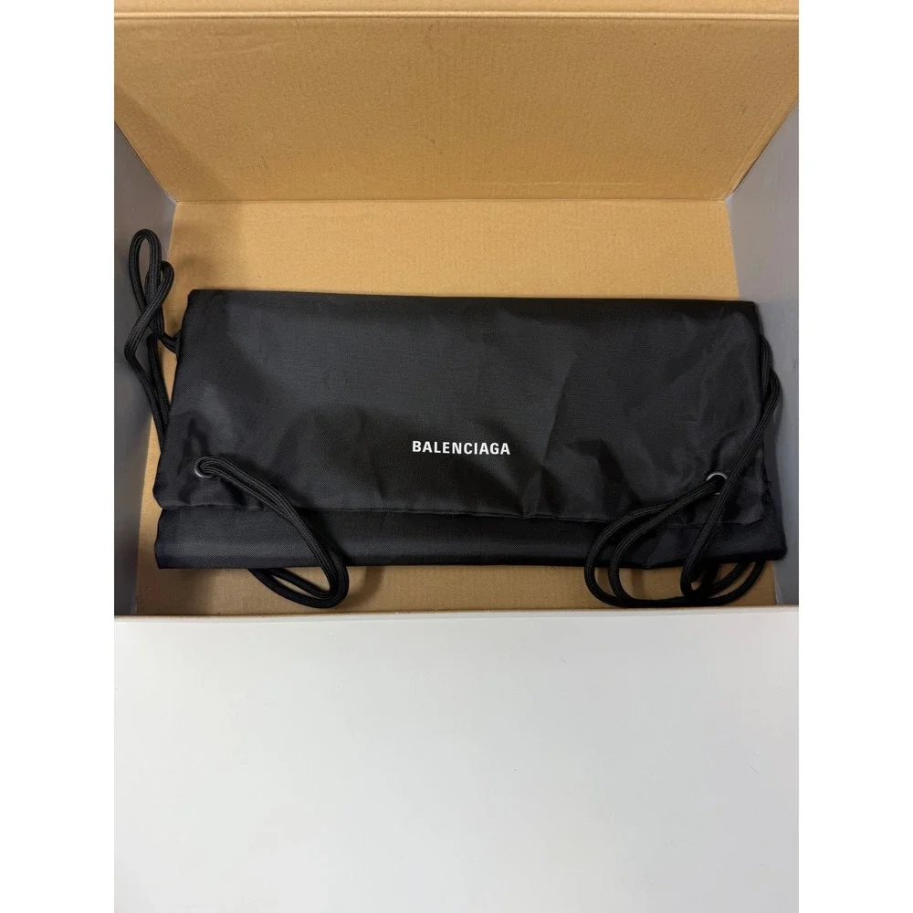 Balenciaga Runner Sneaker Red/White Size 9 US 42 EU